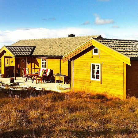 Three-Bedroom Holiday Home In Dyrvik Tuvnes Exteriör bild