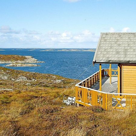 Three-Bedroom Holiday Home In Dyrvik Tuvnes Exteriör bild
